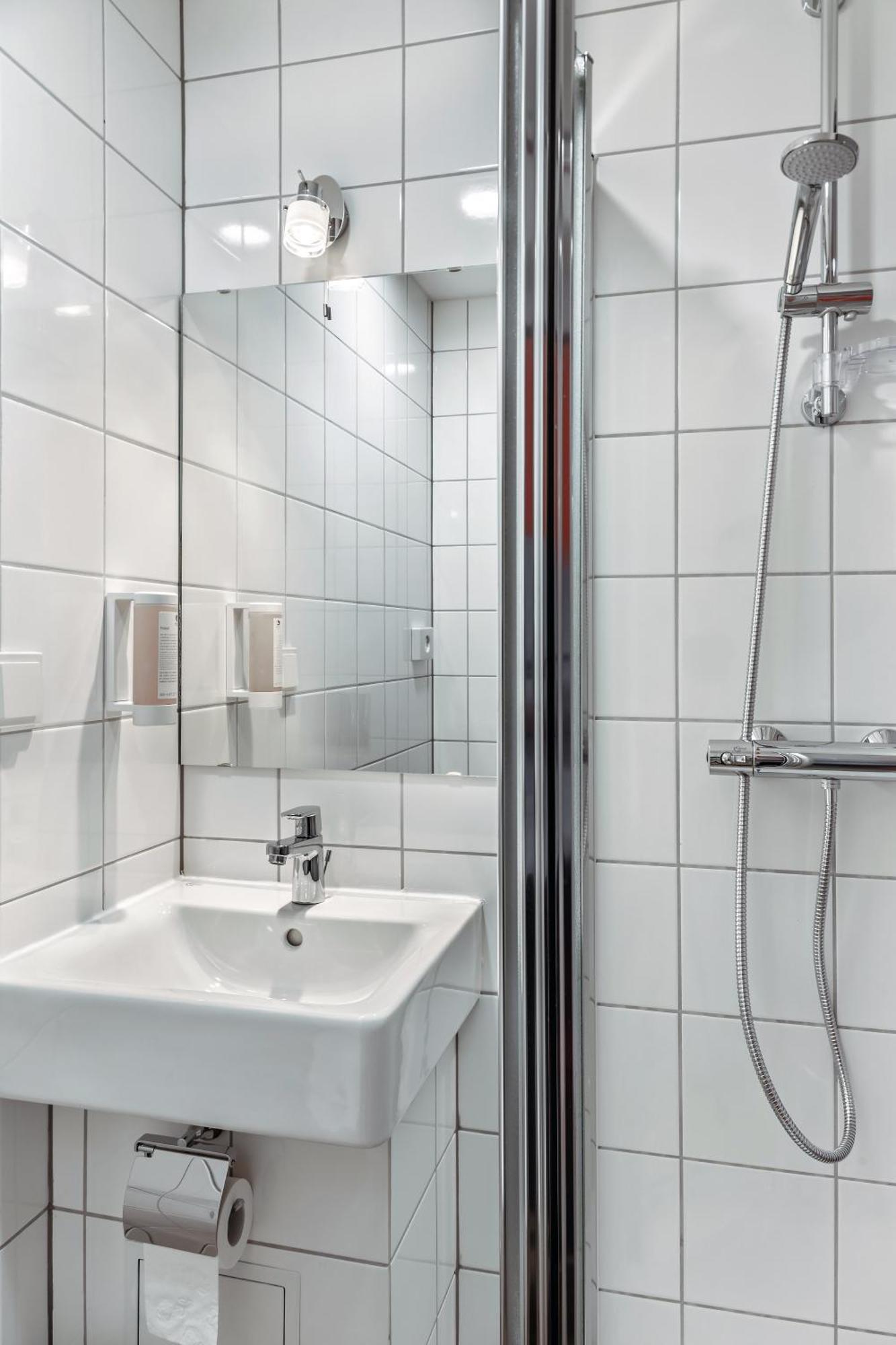 Augustus Hotel Bernkastel - Comfortable Budget Hotel Eksteriør billede