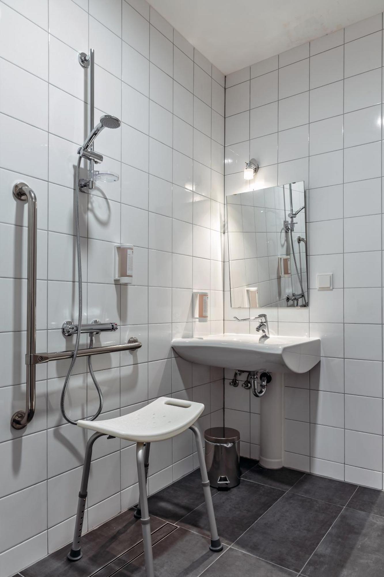 Augustus Hotel Bernkastel - Comfortable Budget Hotel Værelse billede